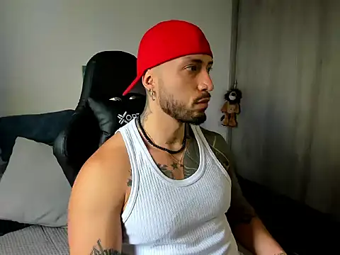 Dave-Max01 online show from 11/08/25, 03:37