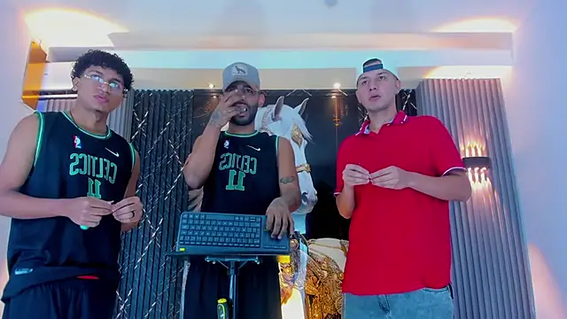  Gods of Olympus  online show from 11/30/25, 04:02