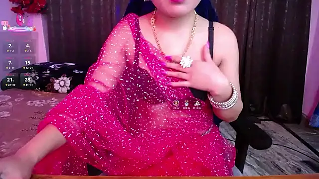 Hot Hazel online show from 12/01/25, 07:26