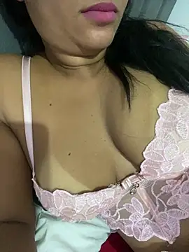 Brunamorenago online show from 05/17/26, 12:54