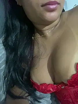 Snapshot of Brunamorenago chatting on 03/12/26, 01:33 Brunamorenago online show from 03/12/26, 01:33