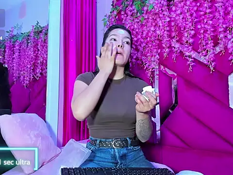 Gisell Squirt  online show from 03/19/26, 01:11