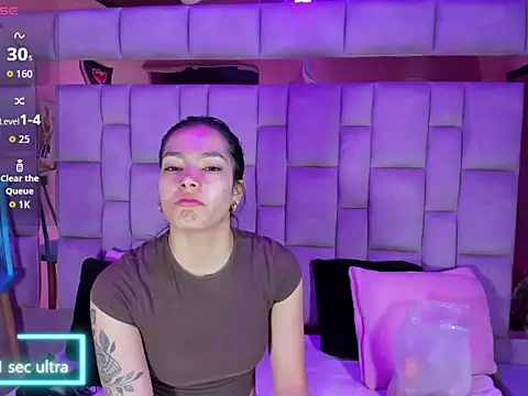 Gisell Squirt  online show from 12/18/25, 12:20