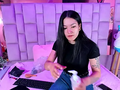 Gisell Squirt  online show from 12/03/25, 12:26