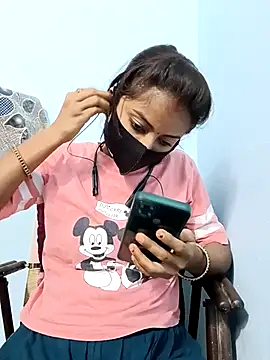 Payal G online show from 10/16/25, 04:37