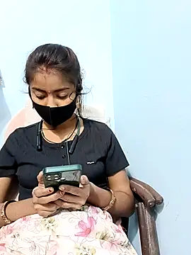 Payal G online show from 11/17/25, 04:27