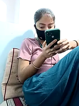 Payal G online show from 12/19/25, 04:27