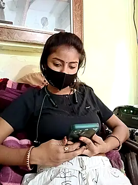 Payal G online show from 10/17/25, 04:38