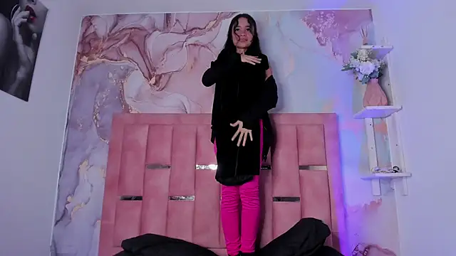 Isis Blaze online show from 01/11/26, 03:13