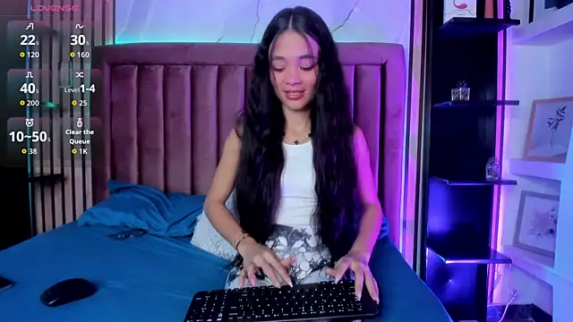 Isis Blaze online show from 05/02/26, 03:34