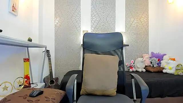 JacobBlackwell  online show from 10/25/25, 07:03