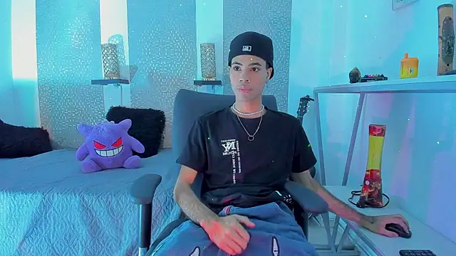 JacobBlackwell  online show from 11/01/25, 07:19