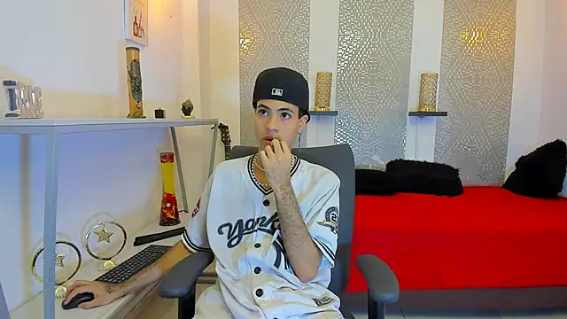 JacobBlackwell  online show from 11/13/25, 11:58