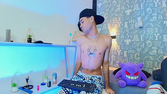 JacobBlackwell  online show from 12/13/25, 08:04