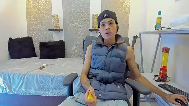 JacobBlackwell  online show from 11/02/25, 07:30