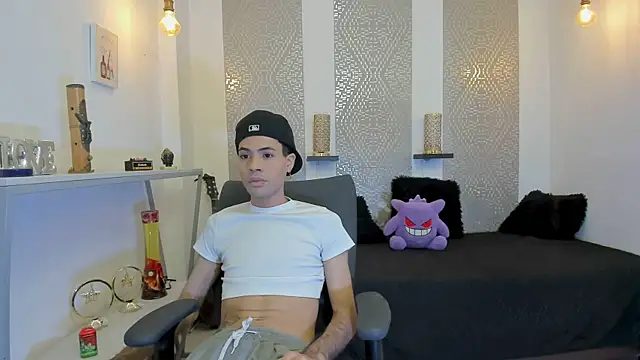 JacobBlackwell  online show from 11/06/25, 07:29