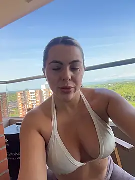 camila vanucci- online show from 03/15/26, 01:40