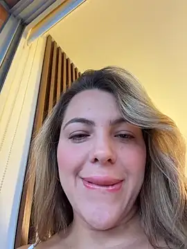 camila vanucci- online show from 02/13/26, 11:32