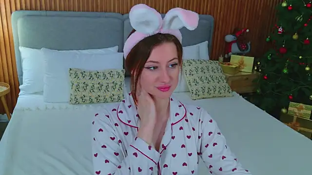 JessiJull online show from 01/12/26, 05:20