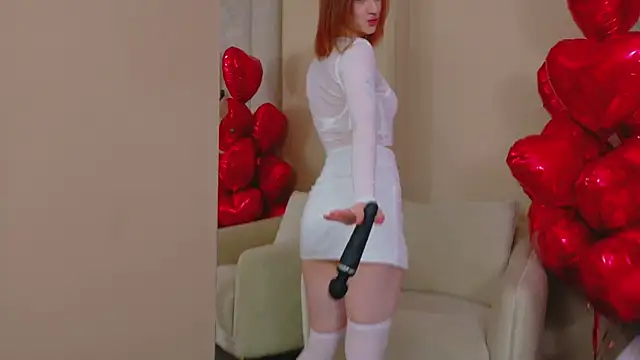 JessiJull online show from 02/12/26, 05:13