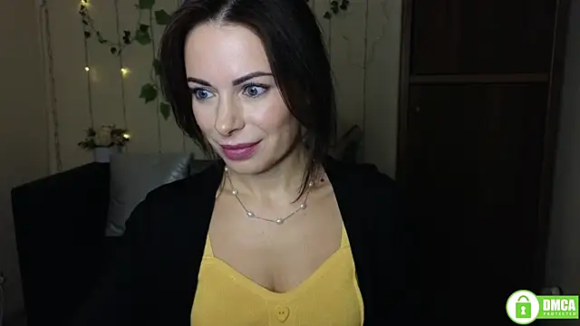 Rita lovvylyou online show from 10/08/25, 11:12