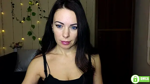 Rita lovvylyou online show from 11/29/25, 06:24