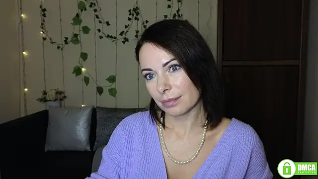 Rita lovvylyou online show from 10/07/25, 11:33