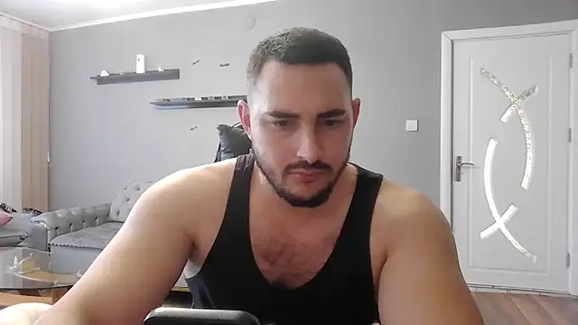 mastermute online show from 12/15/25, 01:39