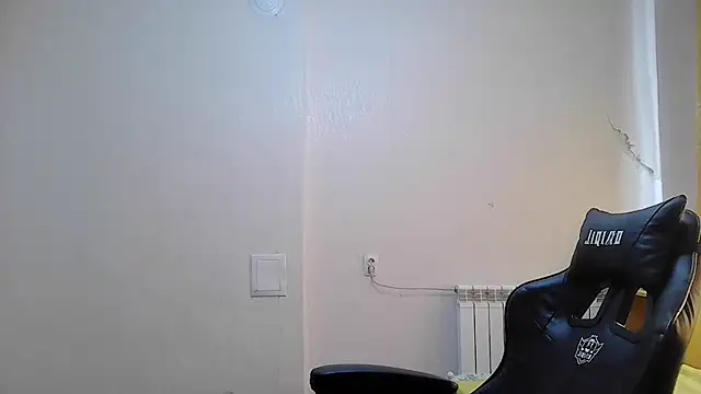 Snapshot of mastermute chatting on 06/03/26, 07:53 mastermute online show from 06/03/26, 07:53