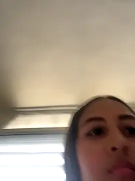 Luna star3 online show from 10/21/25, 06:40