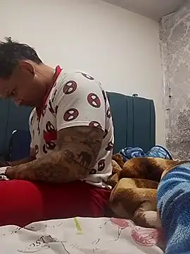 jordan bigcock  online show from 04/14/26, 01:32