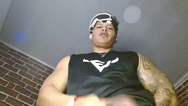 jordan bigcock  online show from 05/18/26, 04:01