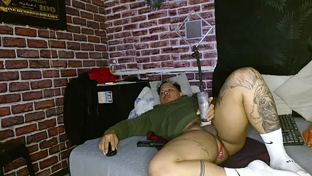 jordan bigcock  online show from 04/13/26, 01:26