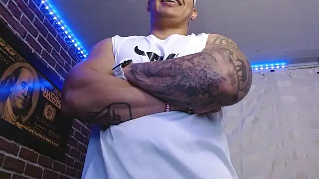 jordan bigcock  online show from 04/02/26, 03:46