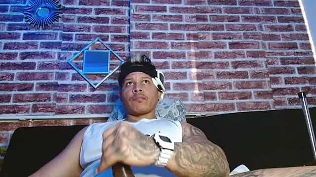 jordan bigcock  online show from 04/30/26, 08:57