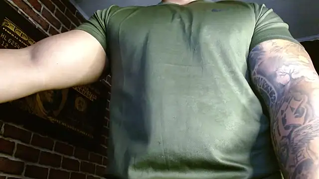 jordan bigcock  online show from 02/09/26, 04:43