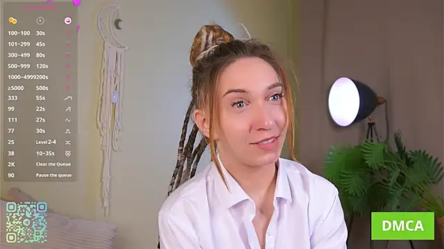 JohnetteConstine online show from 10/16/25, 05:05