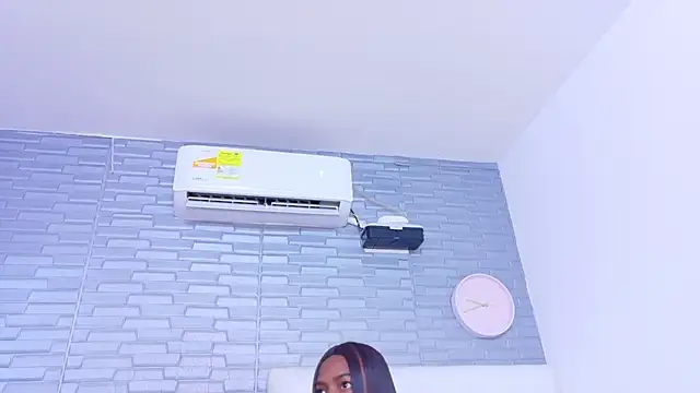 Hungry pussy18 online show from 11/12/25, 01:59