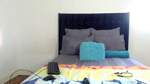 MissLola026 online show from 03/10/26, 08:51