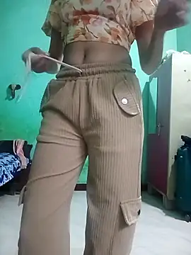 Hornyme18 online show from 10/31/25, 04:53