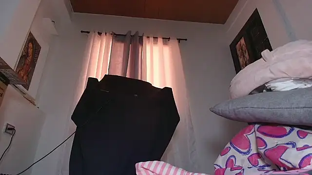 s-sweett online show from 07/11/26, 05:46