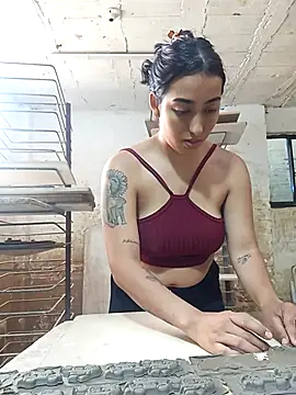 Queen sofya online show from 10/27/25, 08:10