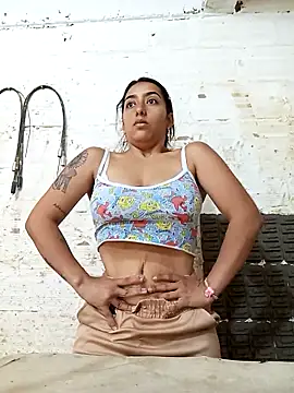 Queen sofya online show from 10/28/25, 05:01