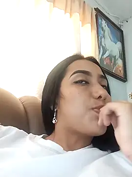 Queen sofya online show from 11/28/25, 05:57