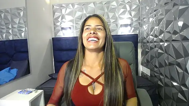 nairobi8 online show from 12/22/25, 09:04