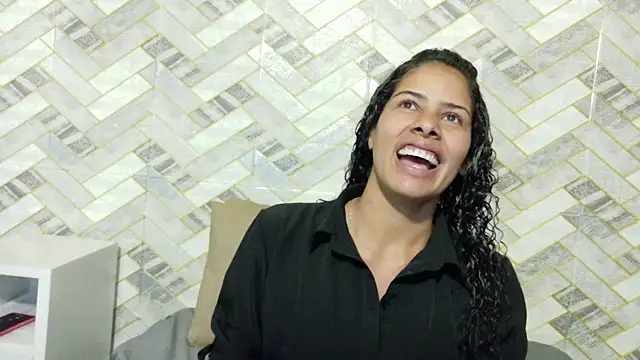 nairobi8 online show from 10/12/25, 03:46