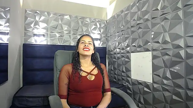 nairobi8 online show from 10/16/25, 08:28