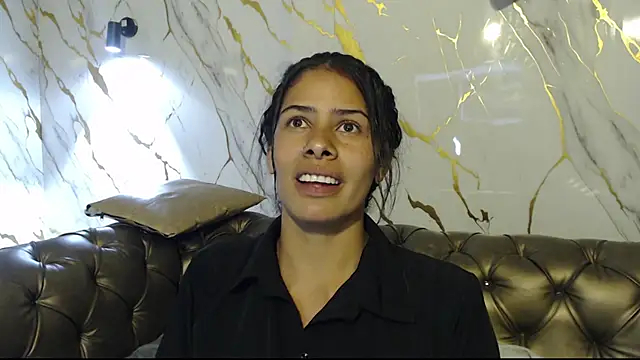 nairobi8 online show from 10/24/25, 09:58