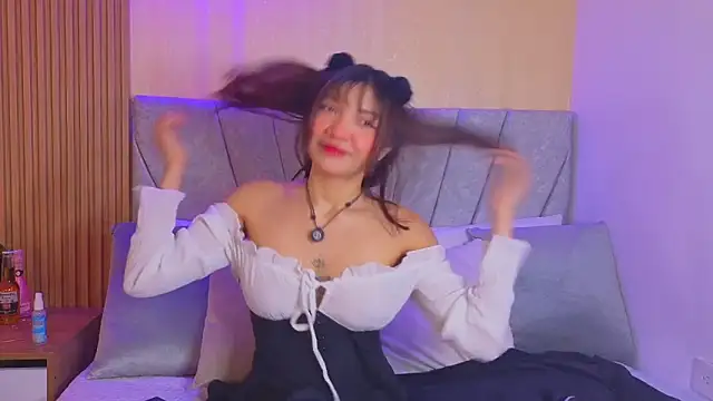 celeste collins  online show from 03/30/26, 03:41