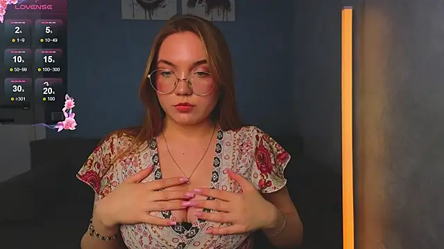 RebeccaEglitis online show from 04/03/26, 04:24